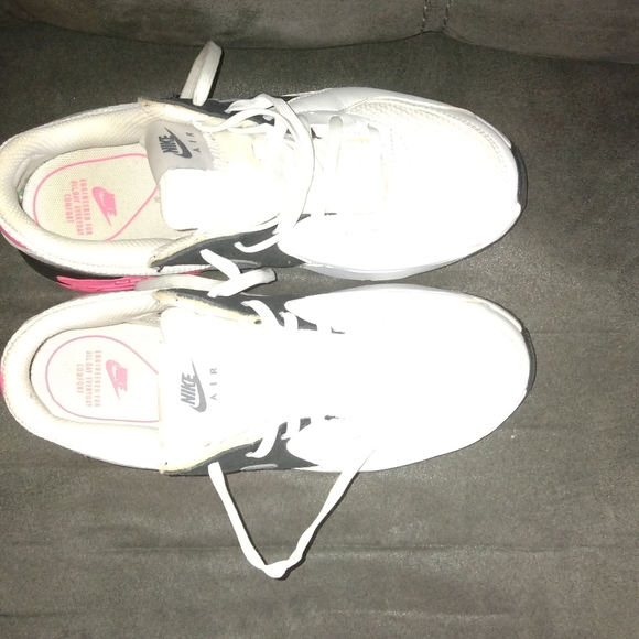 Nike Air Max Excee - Picture 4 of 9